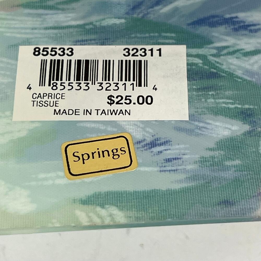 Vintage Springs Caprice 4 piece floral pastel acrylic bathroom set - Picture 8 of 10